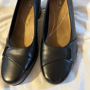 Clarks dress shoes